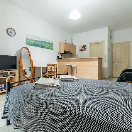 Cozy 3 Apartment *
